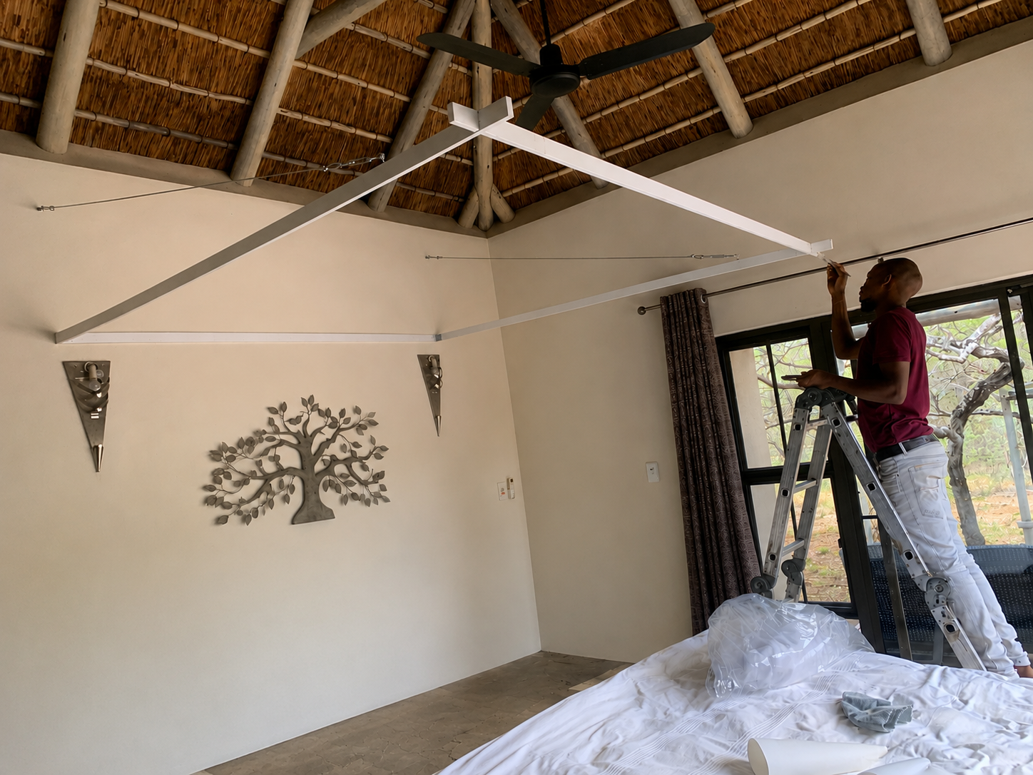 Interior Décor — Before